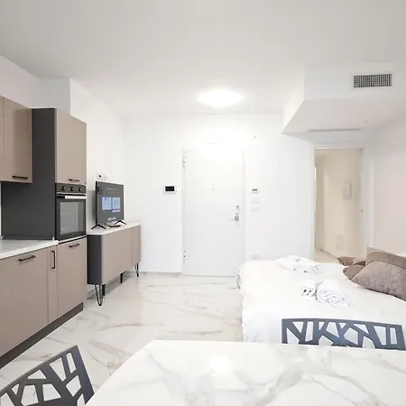 Saturn Appartement *