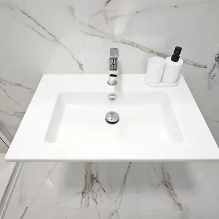 Διαμέρισμα Saturn