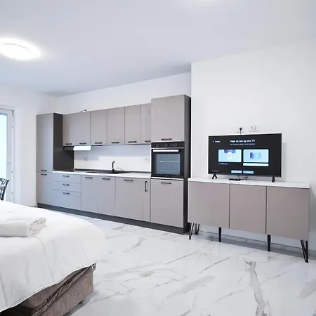 Saturn Appartamento *