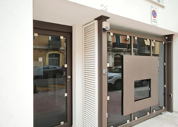 アパート Saturn *