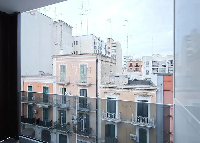 Saturn アパート *